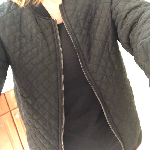 DELIA’S Quilted Black Bomber Jacket - Picture 8 of 13